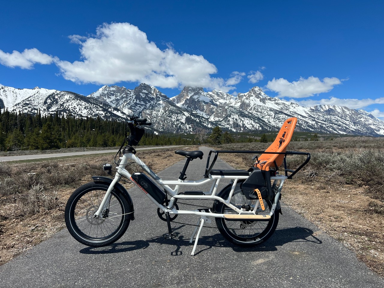 Rad Wagon Cargo Ebike Rental Jackson Hole Wy from Door 2 Door E-Bike Rentals 307-264-2648